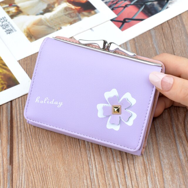 Fashion Brand Cute Clutch Bags for Women Popular Printing Letter Short Wallet Casual Daily Shopper Coin Purse Female B241.