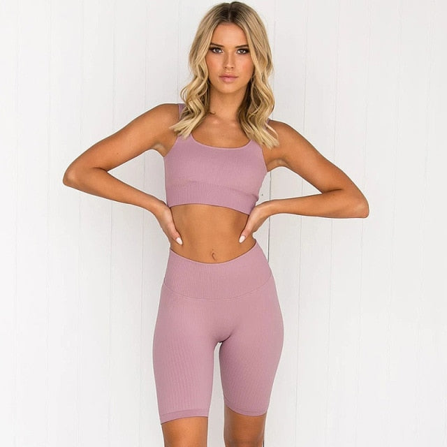 Women's Sports Bra and Leggings