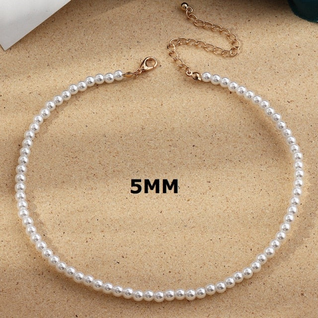 Women's Vintage Pearl Choker Necklaces