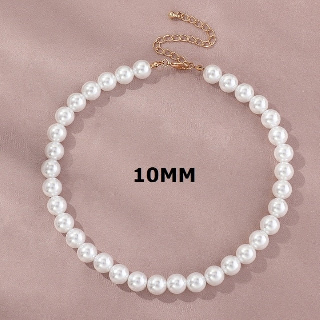 Women's Vintage Pearl Choker Necklaces