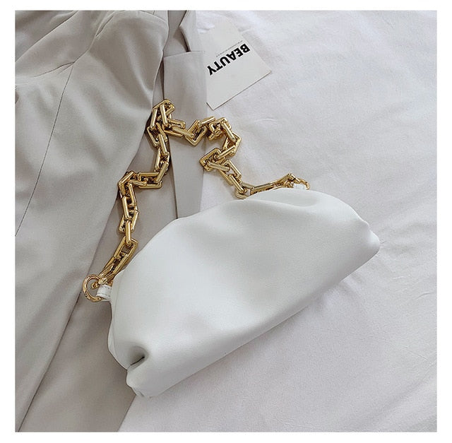 2021 Day Clutch Thick Gold Chains Dumpling Clip Purse Bag Women Cloud Underarm Shoulder Bag Pleated Baguette Pouch Handbag.