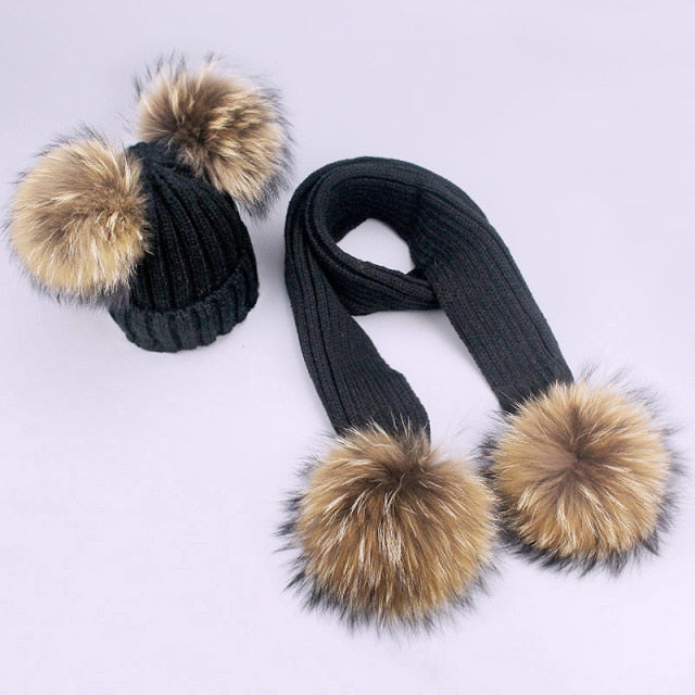 Women’s and girls Pompon Hats and Scarves Sets